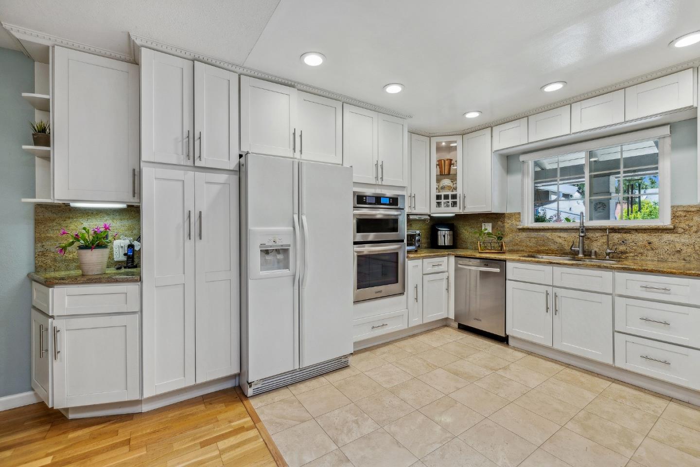 Detail Gallery Image 16 of 42 For 280 Esteban Way, San Jose,  CA 95119 - 4 Beds | 2 Baths