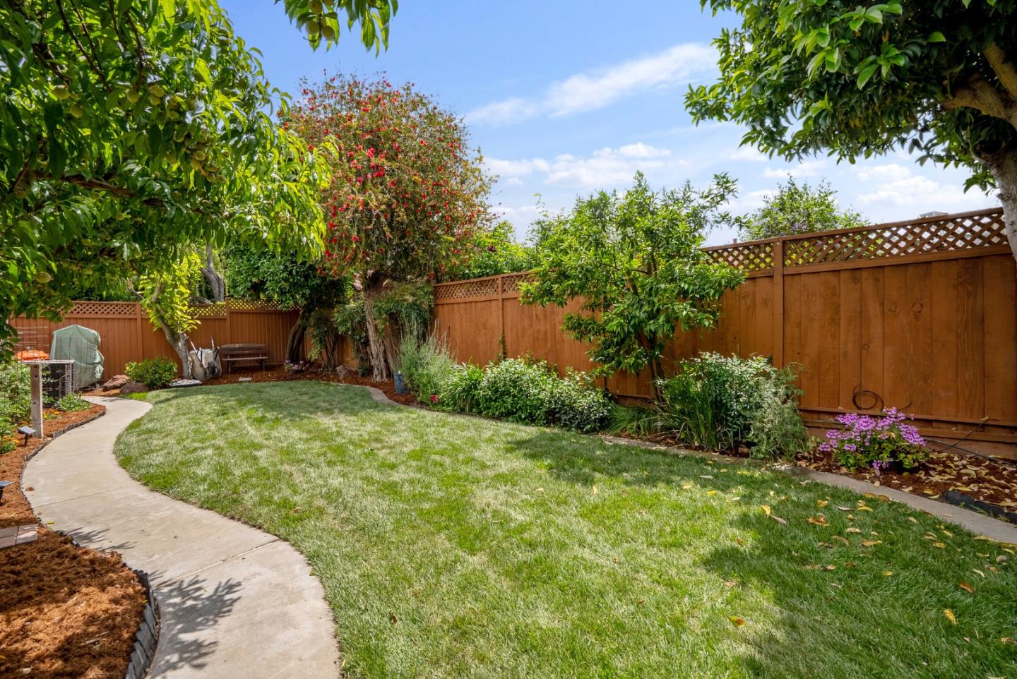 Detail Gallery Image 39 of 42 For 280 Esteban Way, San Jose,  CA 95119 - 4 Beds | 2 Baths