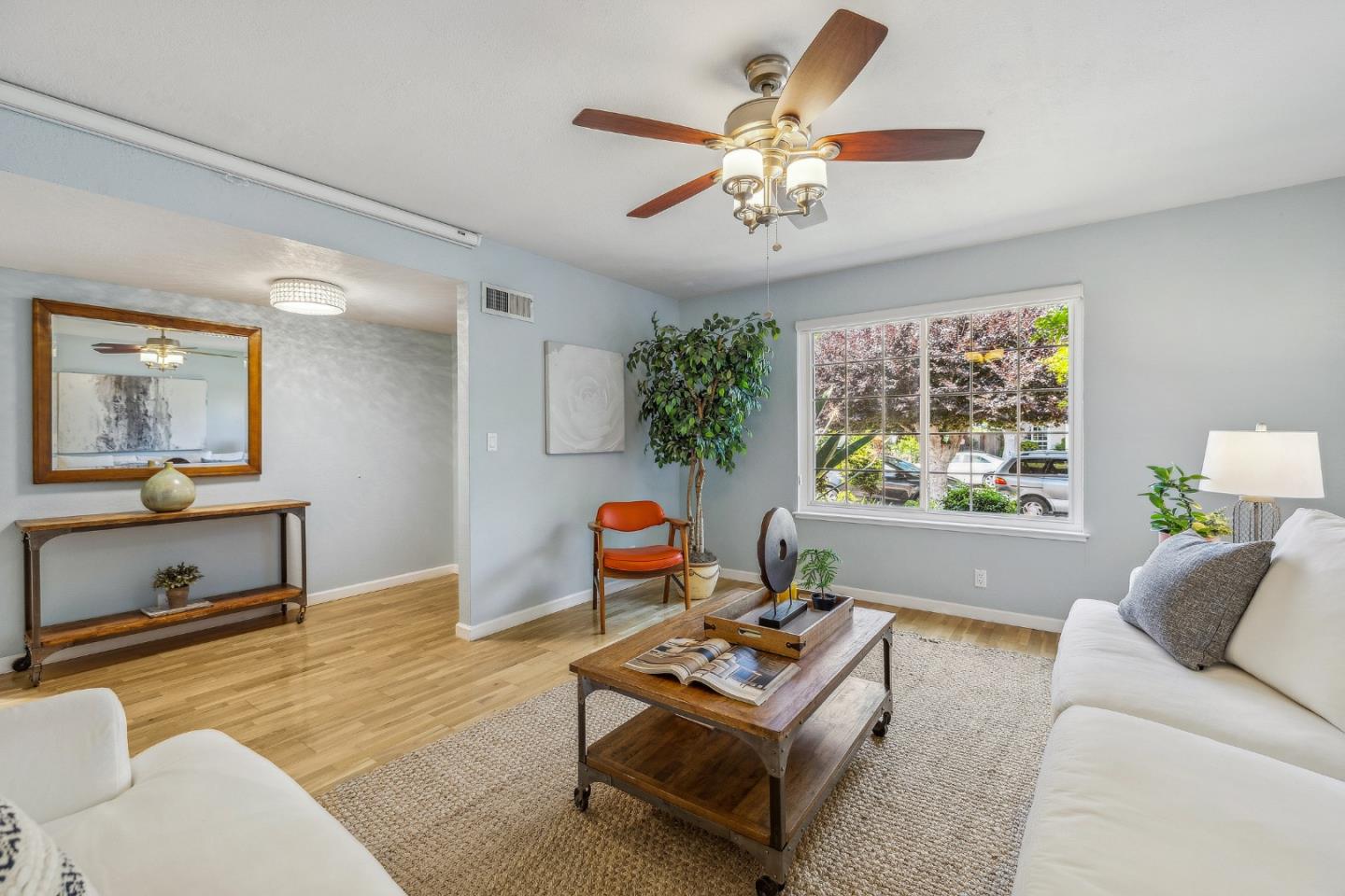 Detail Gallery Image 9 of 42 For 280 Esteban Way, San Jose,  CA 95119 - 4 Beds | 2 Baths