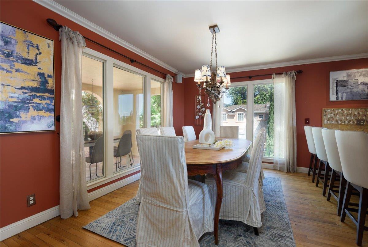 Detail Gallery Image 13 of 51 For 1720 Hillman Ave, Belmont,  CA 94002 - 3 Beds | 2 Baths