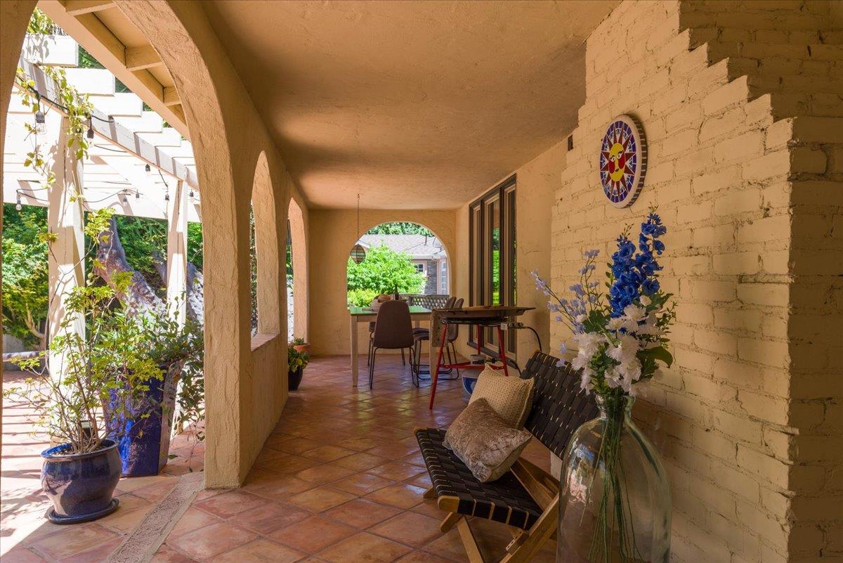 Detail Gallery Image 51 of 51 For 1720 Hillman Ave, Belmont,  CA 94002 - 3 Beds | 2 Baths