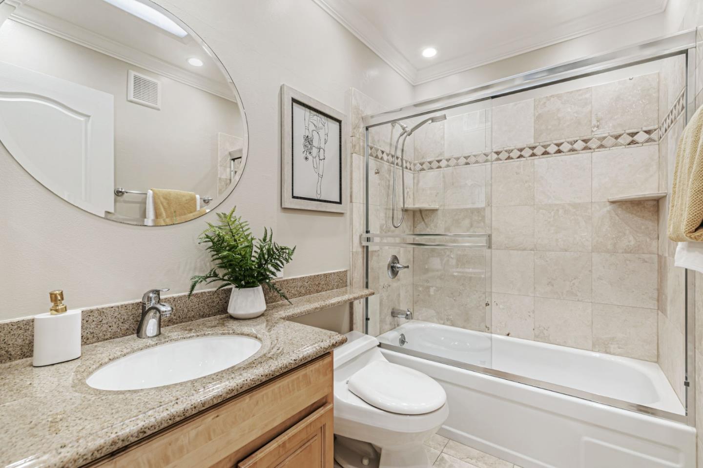 Detail Gallery Image 29 of 43 For 675 Sharon Park Dr #231,  Menlo Park,  CA 94025 - 2 Beds | 2 Baths