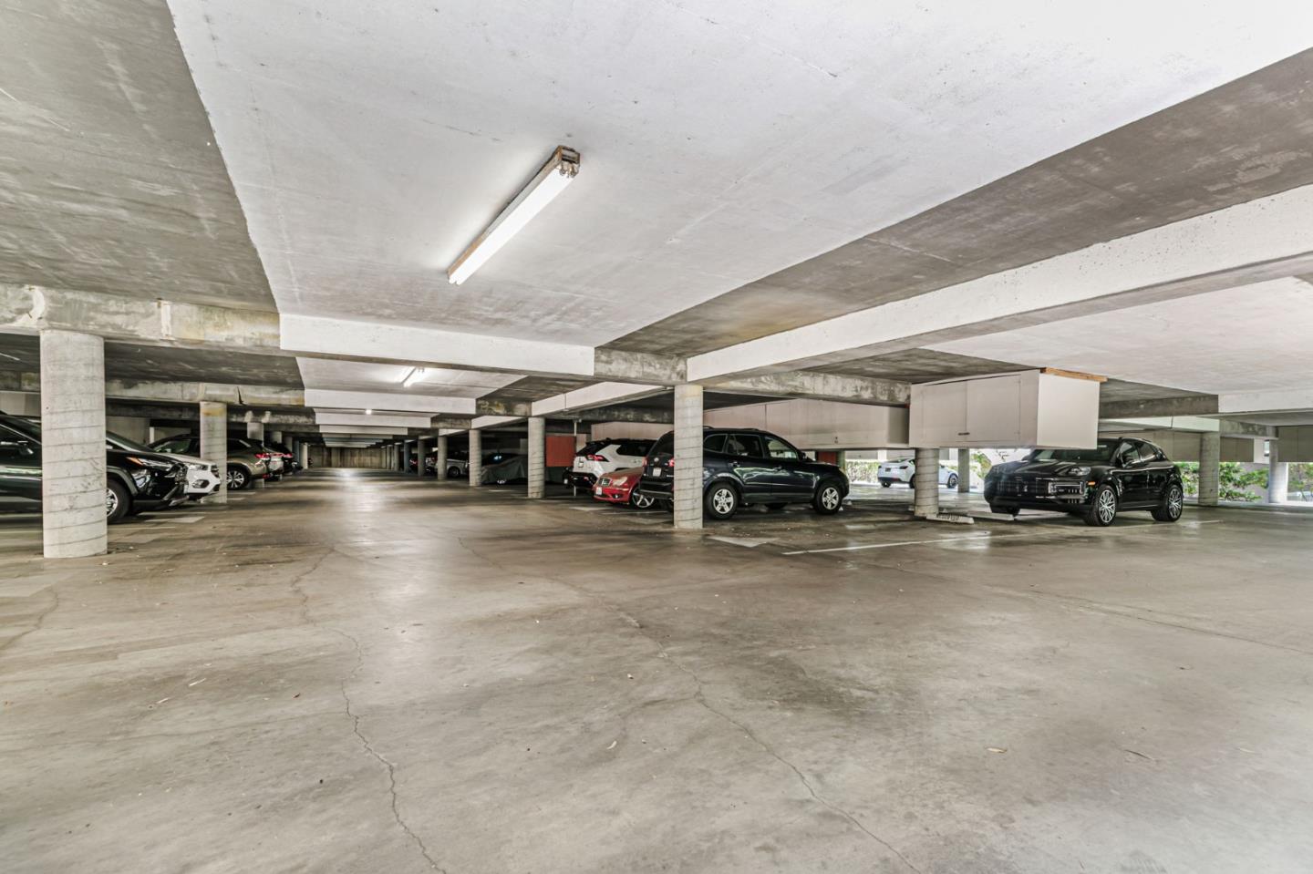 Detail Gallery Image 33 of 43 For 675 Sharon Park Dr #231,  Menlo Park,  CA 94025 - 2 Beds | 2 Baths