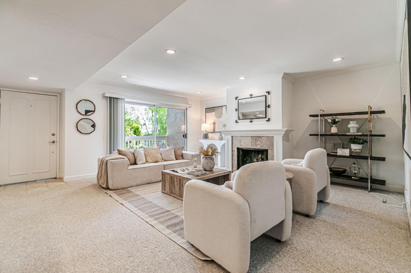 Detail Gallery Image 7 of 43 For 675 Sharon Park Dr #231,  Menlo Park,  CA 94025 - 2 Beds | 2 Baths