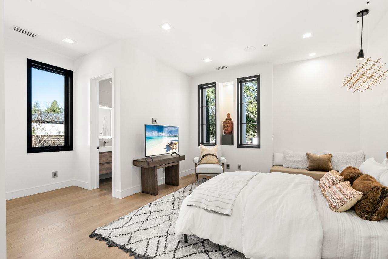 Detail Gallery Image 33 of 78 For 18240 Bancroft Ave, Monte Sereno,  CA 95030 - 7 Beds | 8/1 Baths