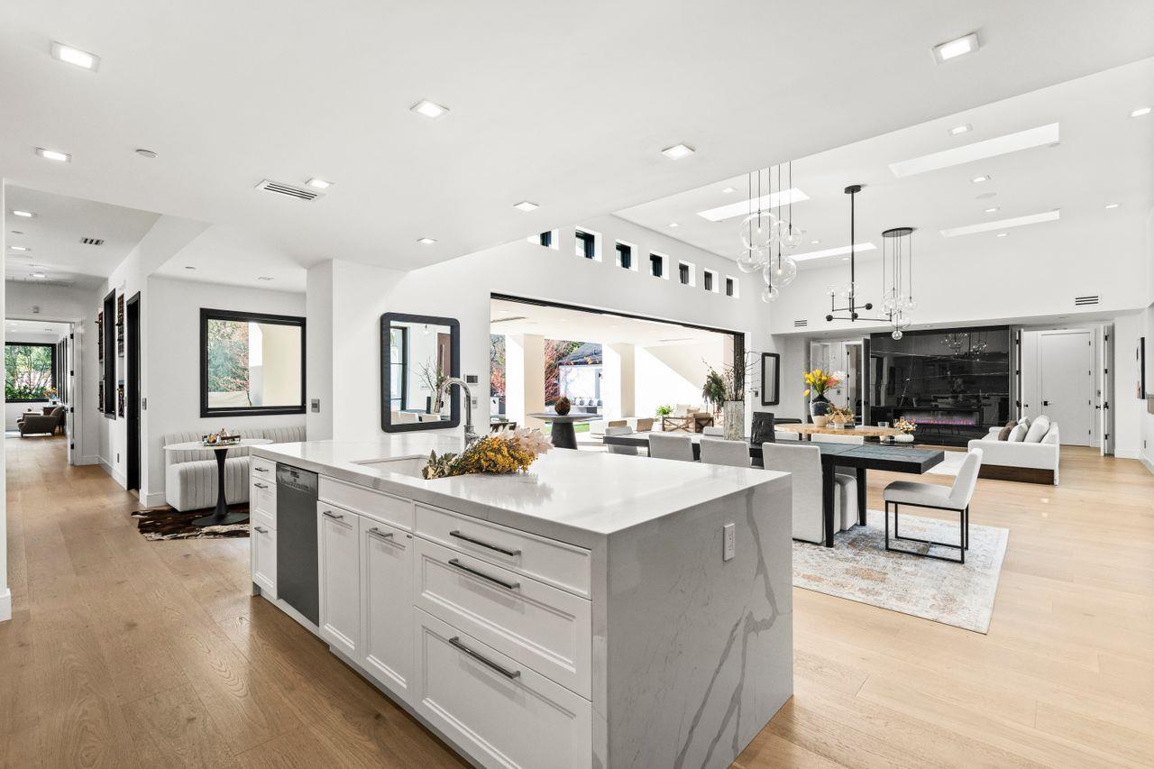 Detail Gallery Image 8 of 78 For 18240 Bancroft Ave, Monte Sereno,  CA 95030 - 7 Beds | 8/1 Baths