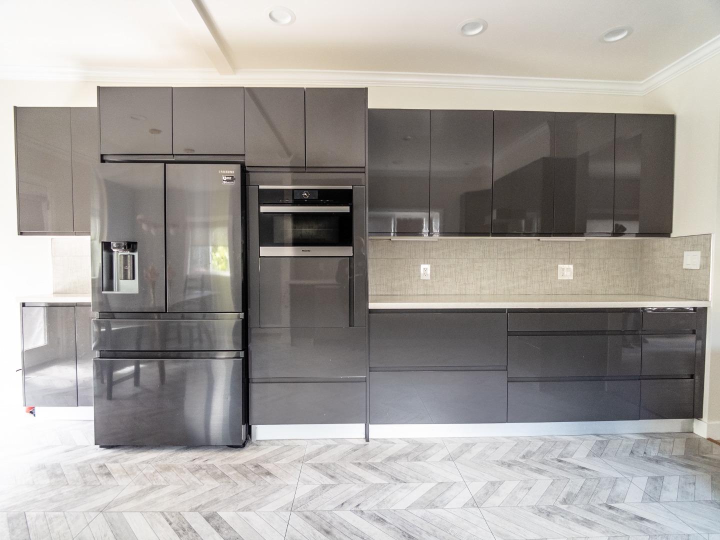 Detail Gallery Image 24 of 36 For 1435 Edgehill Dr, Burlingame,  CA 94010 - 5 Beds | 3/1 Baths