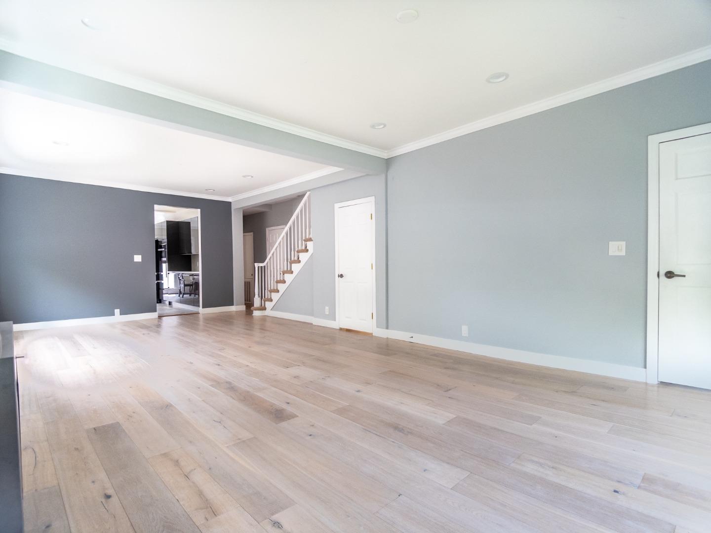 Detail Gallery Image 5 of 36 For 1435 Edgehill Dr, Burlingame,  CA 94010 - 5 Beds | 3/1 Baths