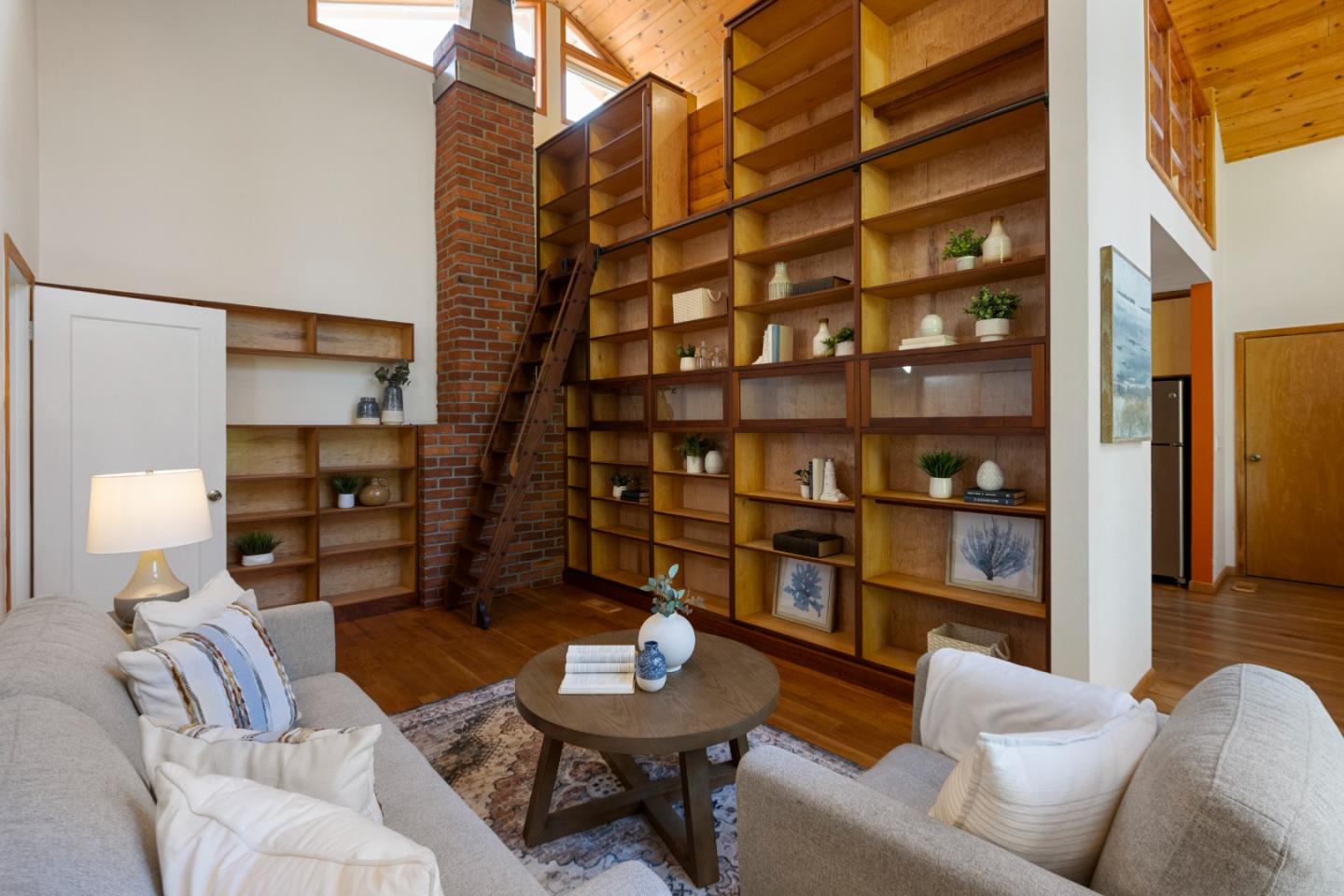 Detail Gallery Image 19 of 45 For 620 Olive St, Menlo Park,  CA 94025 - 2 Beds | 2 Baths