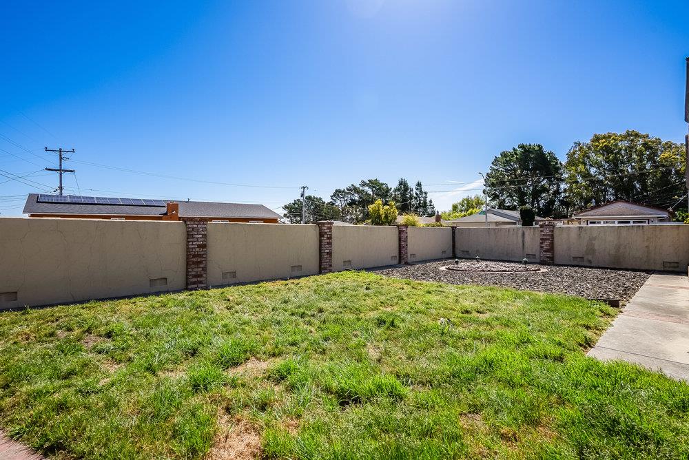 Detail Gallery Image 32 of 37 For 2500 Catalpa Way, San Bruno,  CA 94066 - 3 Beds | 2 Baths