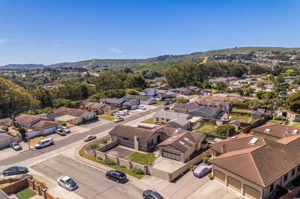 Detail Gallery Image 34 of 37 For 2500 Catalpa Way, San Bruno,  CA 94066 - 3 Beds | 2 Baths