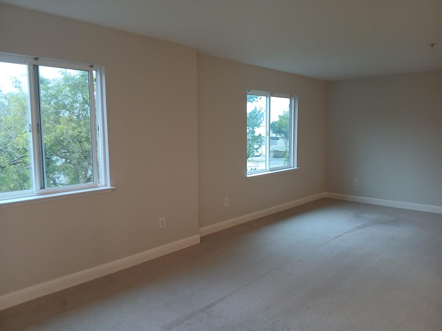 Detail Gallery Image 17 of 20 For 99 Avenue Portola 2b,  El Granada,  CA 94018 - 1 Beds | 1 Baths
