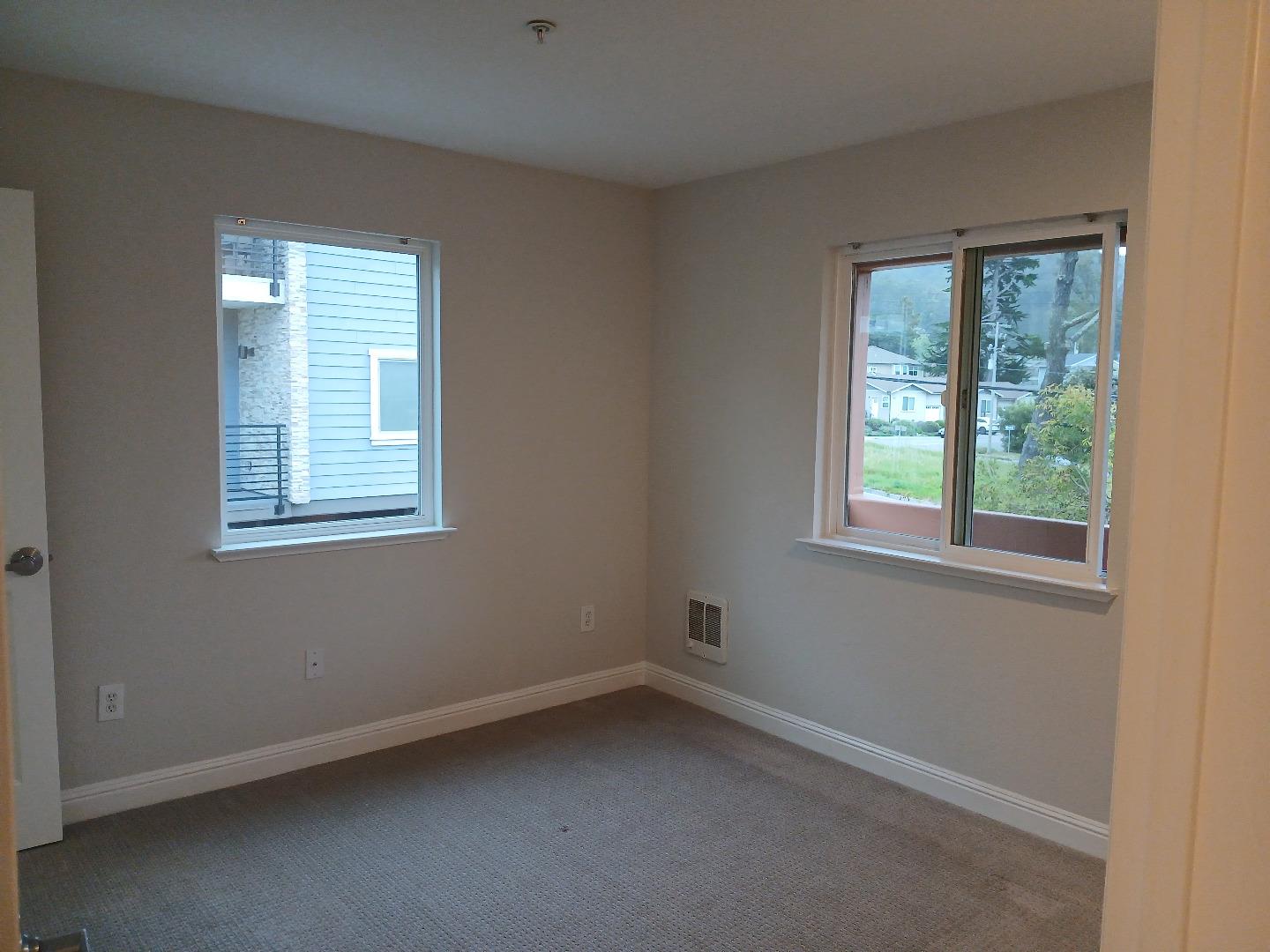 Detail Gallery Image 20 of 20 For 99 Avenue Portola 2b,  El Granada,  CA 94018 - 1 Beds | 1 Baths