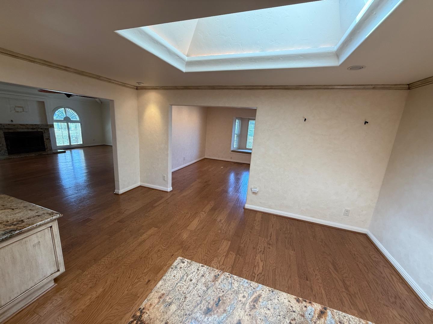 Detail Gallery Image 19 of 32 For 695 San Bruno Way, Salinas,  CA 93901 - 3 Beds | 2 Baths