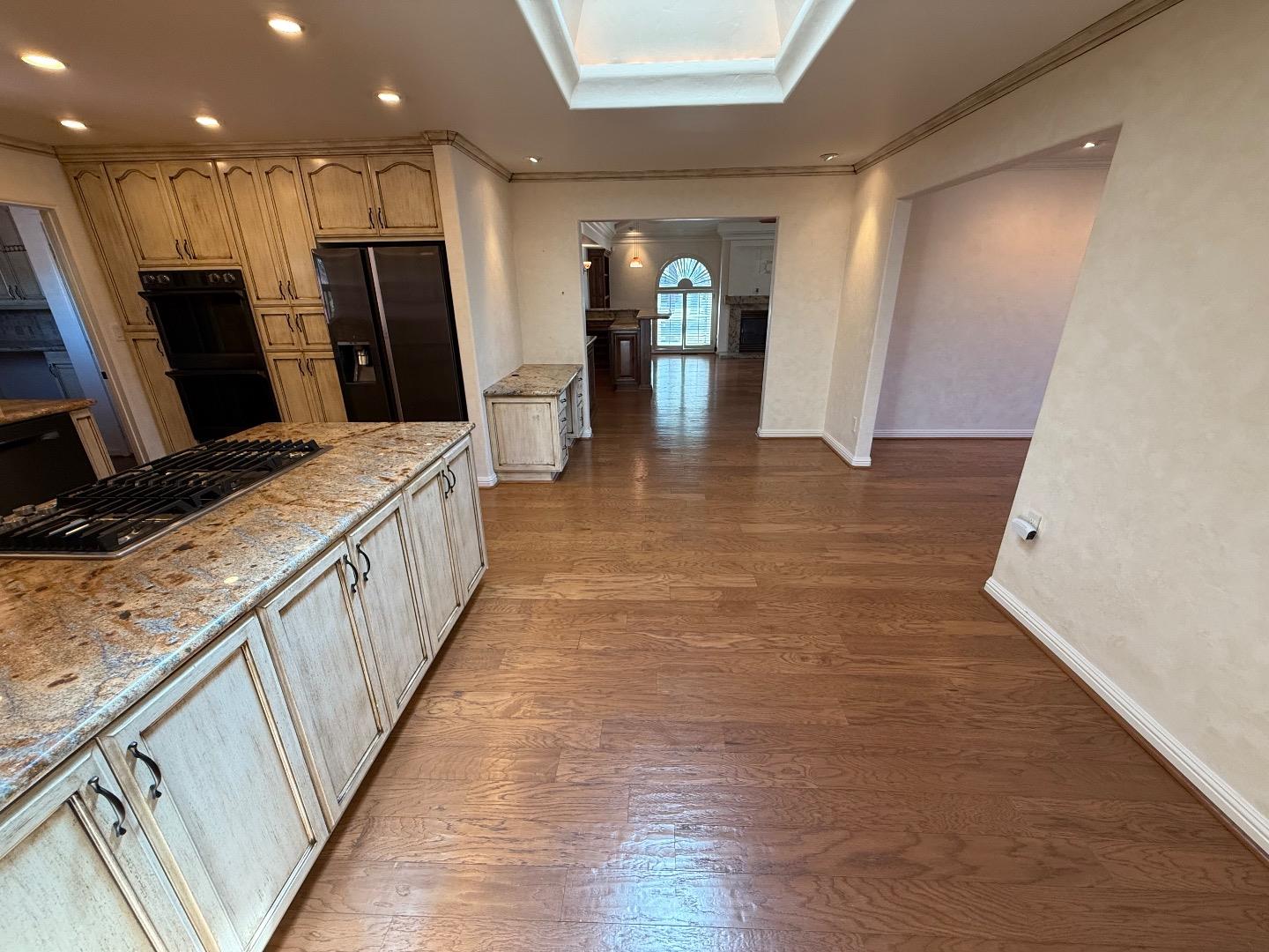 Detail Gallery Image 20 of 32 For 695 San Bruno Way, Salinas,  CA 93901 - 3 Beds | 2 Baths