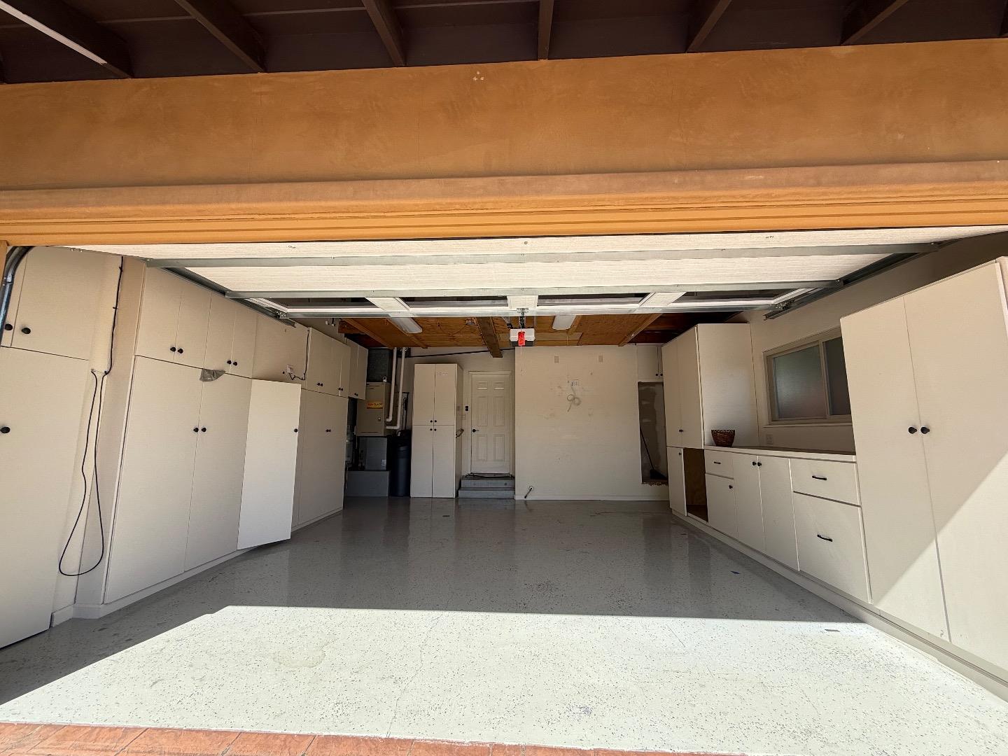 Detail Gallery Image 38 of 39 For 695 San Bruno Way, Salinas,  CA 93901 - 3 Beds | 2 Baths