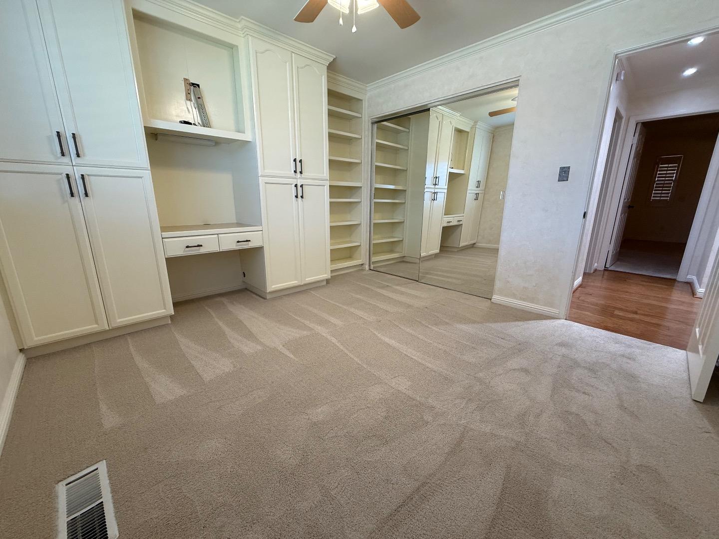 Detail Gallery Image 8 of 32 For 695 San Bruno Way, Salinas,  CA 93901 - 3 Beds | 2 Baths