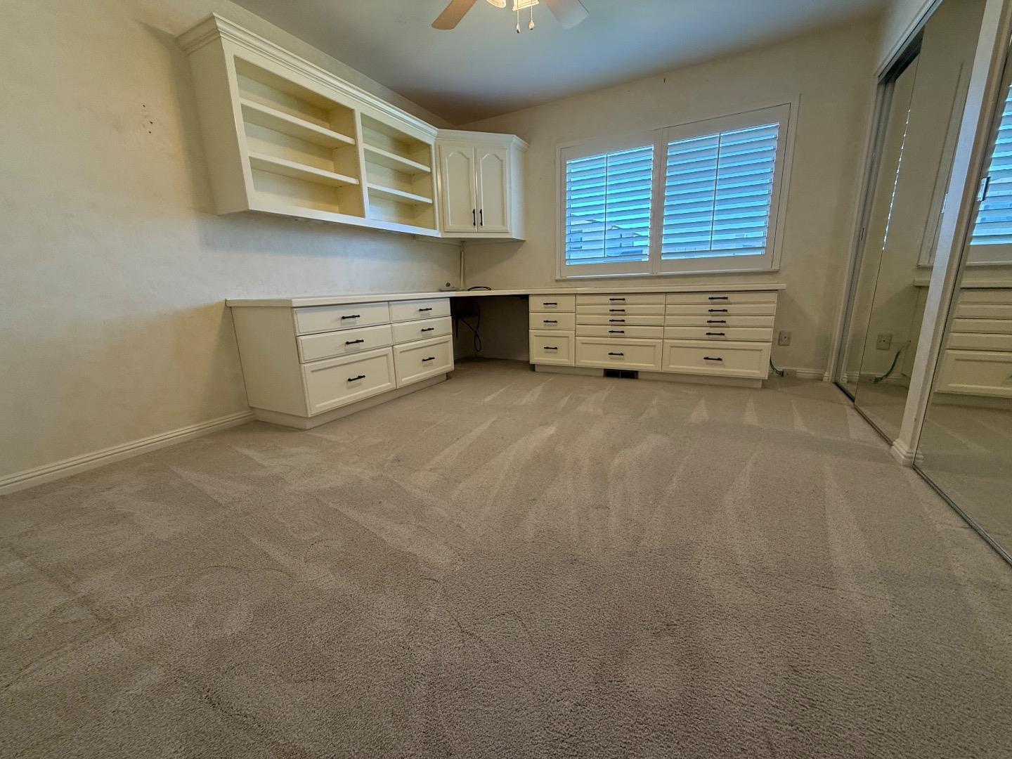 Detail Gallery Image 9 of 32 For 695 San Bruno Way, Salinas,  CA 93901 - 3 Beds | 2 Baths