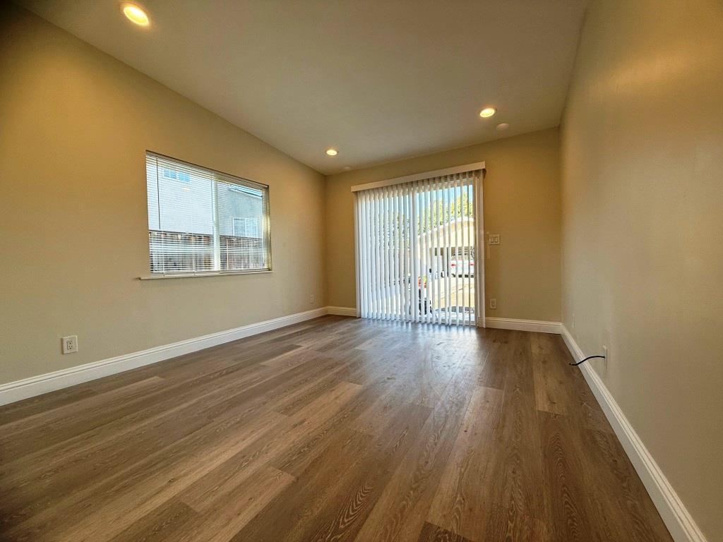 Detail Gallery Image 13 of 22 For 1062 Lick Ave, San Jose,  CA 95110 - 4 Beds | 2 Baths