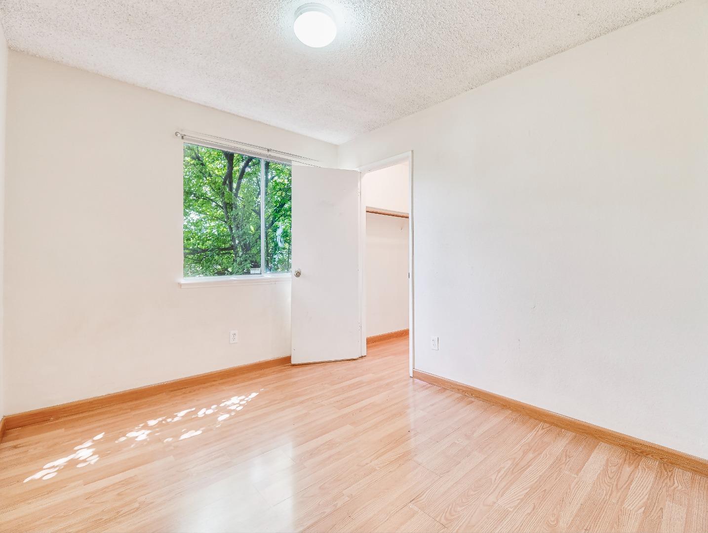 Detail Gallery Image 17 of 25 For 145 Goularte Way, San Jose,  CA 95116 - 3 Beds | 2/1 Baths
