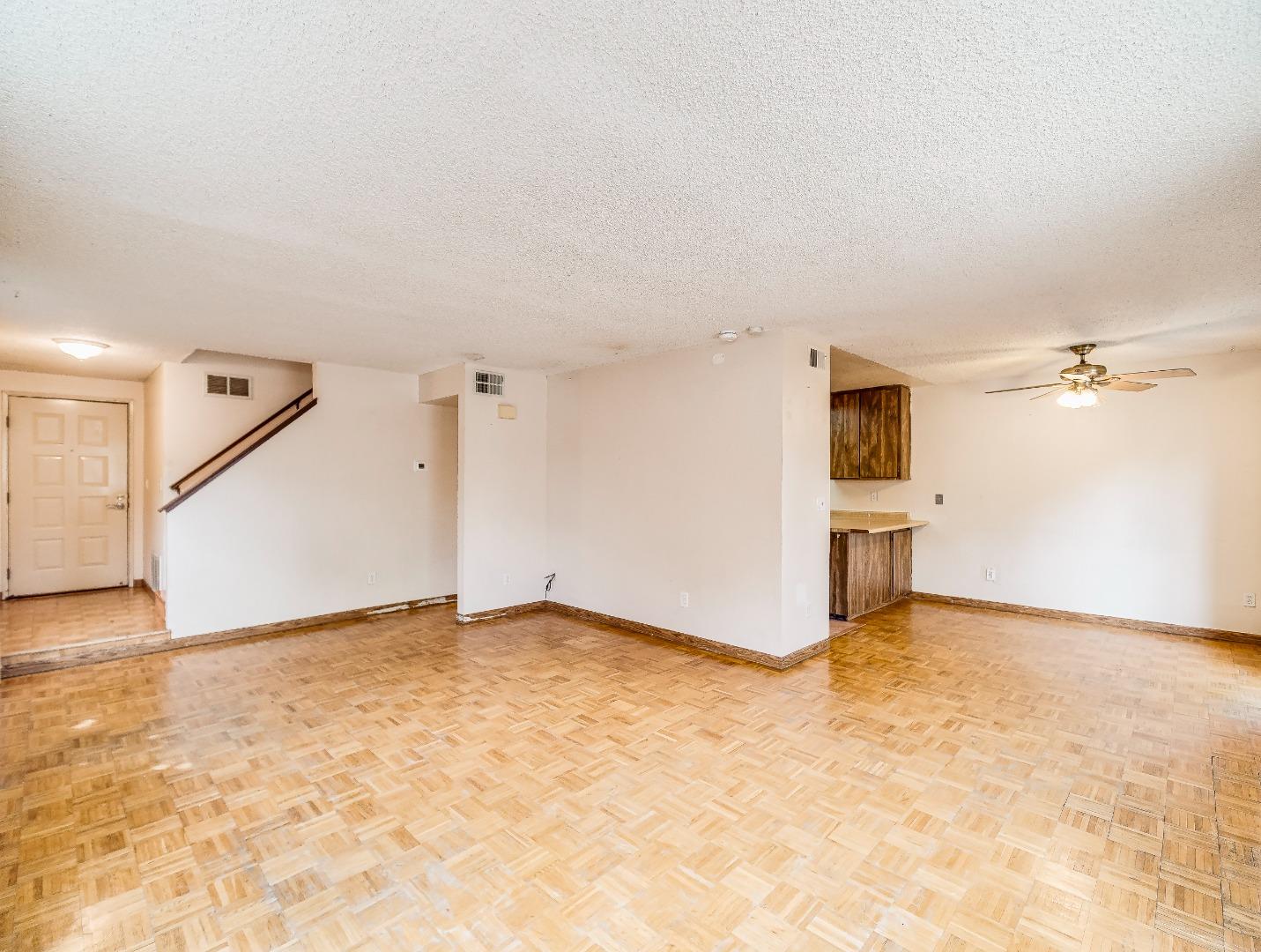 Detail Gallery Image 8 of 25 For 145 Goularte Way, San Jose,  CA 95116 - 3 Beds | 2/1 Baths