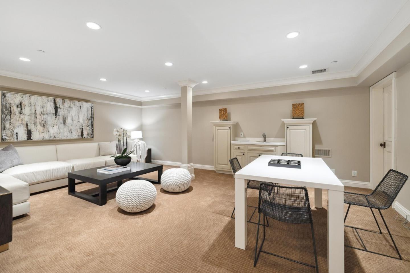 Detail Gallery Image 42 of 59 For 7 Redberry Rdg, Portola Valley,  CA 94028 - 5 Beds | 7/1 Baths