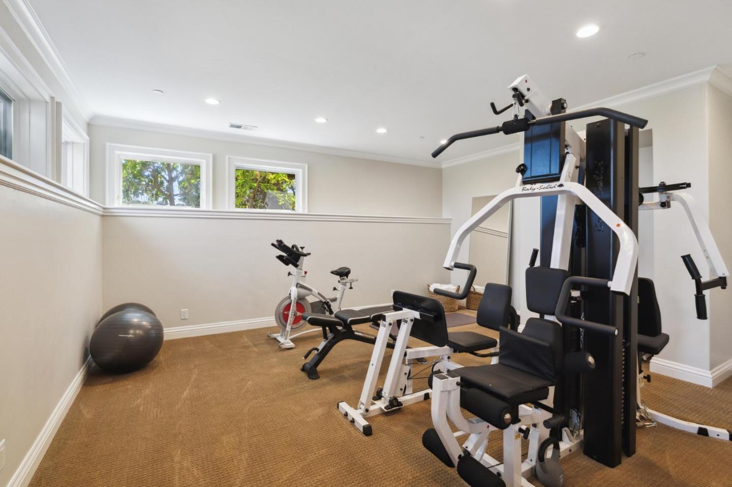 Detail Gallery Image 46 of 59 For 7 Redberry Rdg, Portola Valley,  CA 94028 - 5 Beds | 7/1 Baths