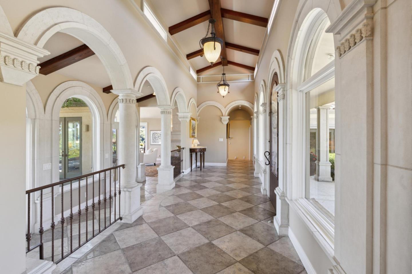 Detail Gallery Image 7 of 59 For 7 Redberry Rdg, Portola Valley,  CA 94028 - 5 Beds | 7/1 Baths