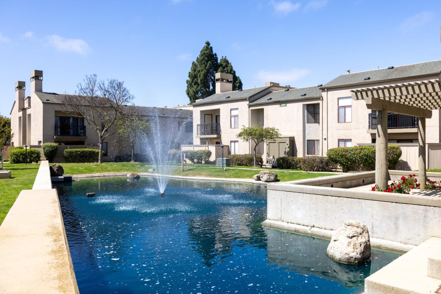 Detail Gallery Image 17 of 23 For 2394 N Main St #B,  Salinas,  CA 93906 - 2 Beds | 1 Baths
