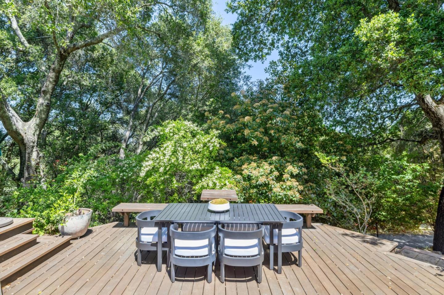 Detail Gallery Image 34 of 39 For 19 Preston Rd, Woodside,  CA 94062 - 4 Beds | 3 Baths