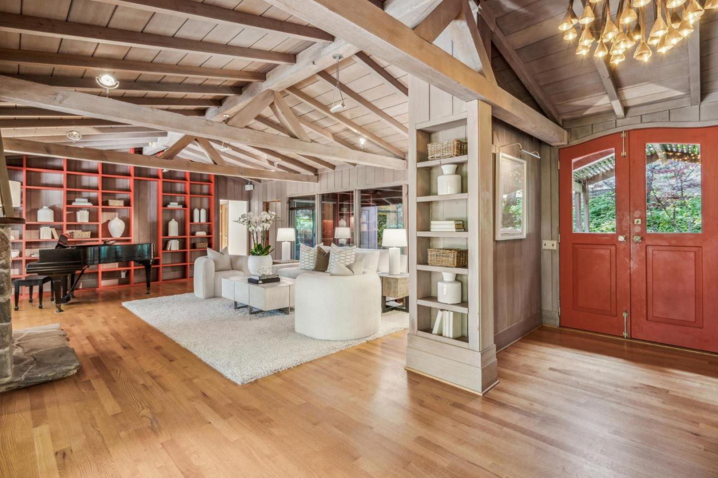 Detail Gallery Image 6 of 39 For 19 Preston Rd, Woodside,  CA 94062 - 4 Beds | 3 Baths