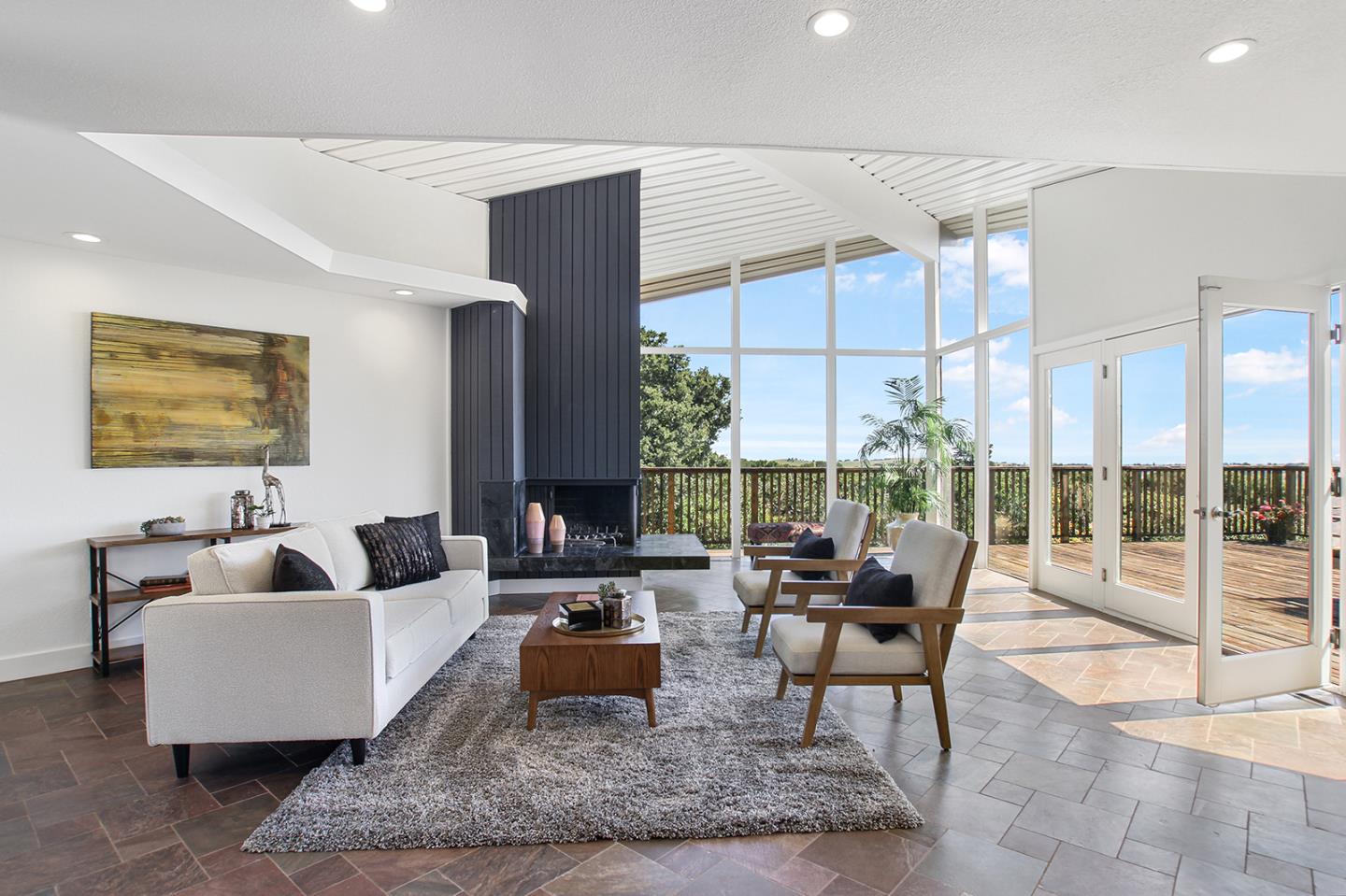 Detail Gallery Image 13 of 47 For 415 Golden Oak Dr, Portola Valley,  CA 94028 - 4 Beds | 3/1 Baths