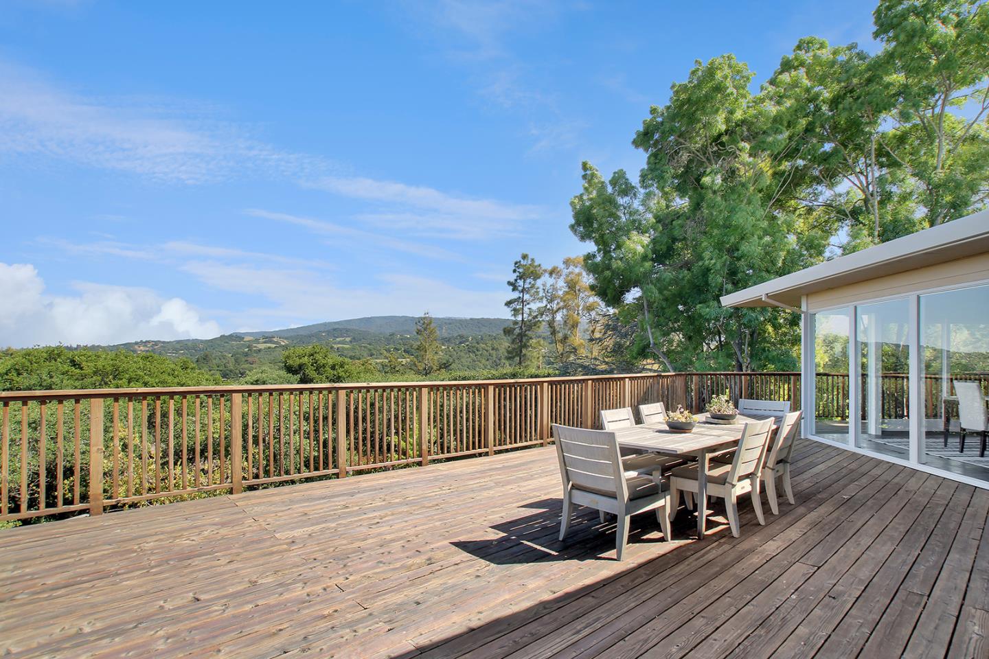 Detail Gallery Image 46 of 47 For 415 Golden Oak Dr, Portola Valley,  CA 94028 - 4 Beds | 3/1 Baths