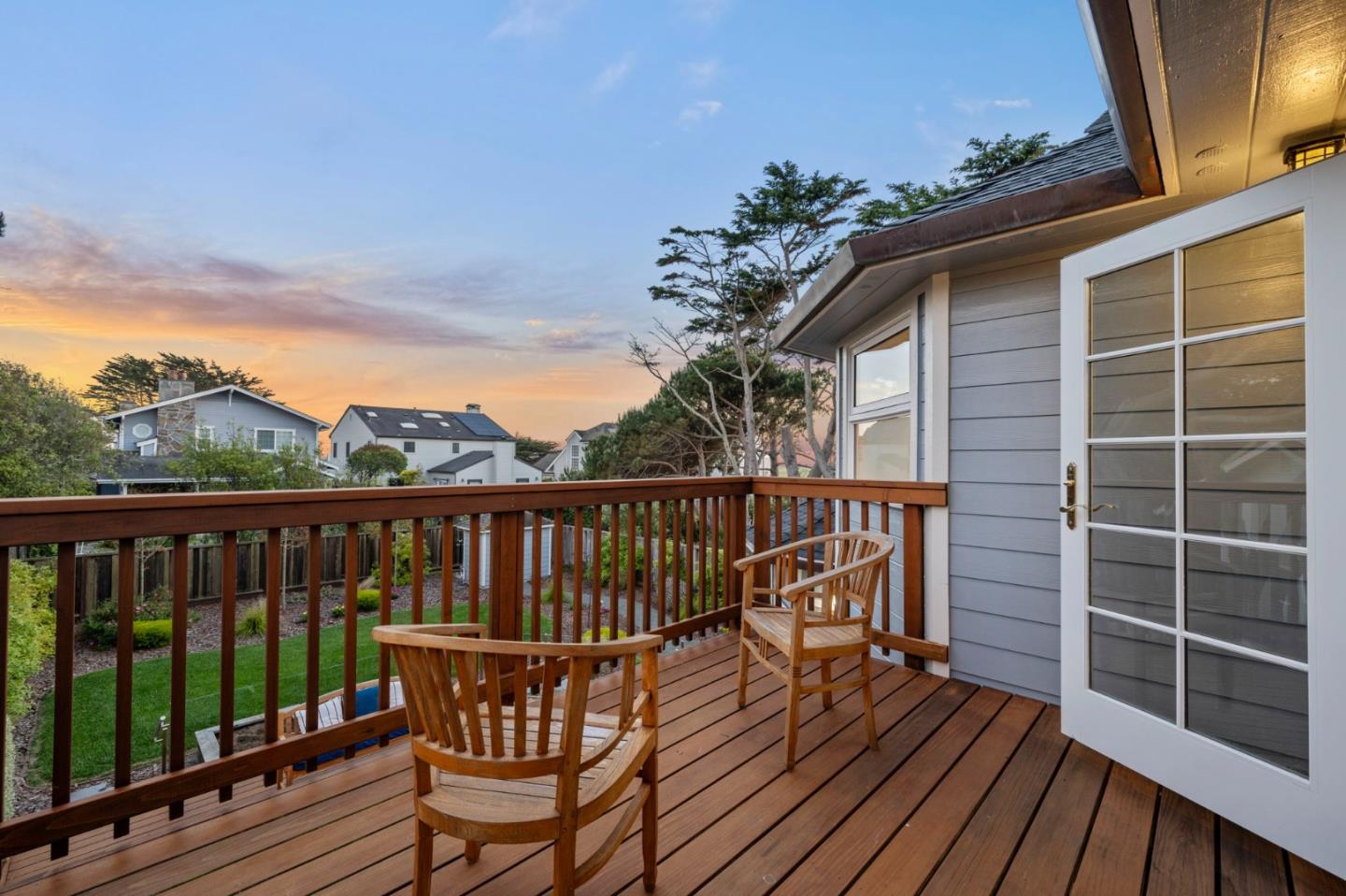 Detail Gallery Image 14 of 20 For 170 Miramontes Ave, Half Moon Bay,  CA 94019 - 4 Beds | 3/1 Baths