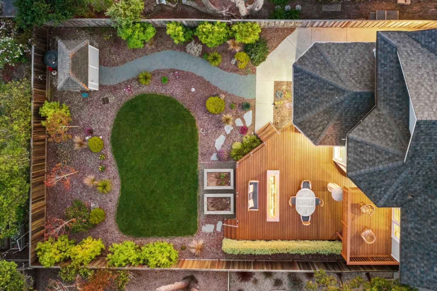 Detail Gallery Image 19 of 20 For 170 Miramontes Ave, Half Moon Bay,  CA 94019 - 4 Beds | 3/1 Baths