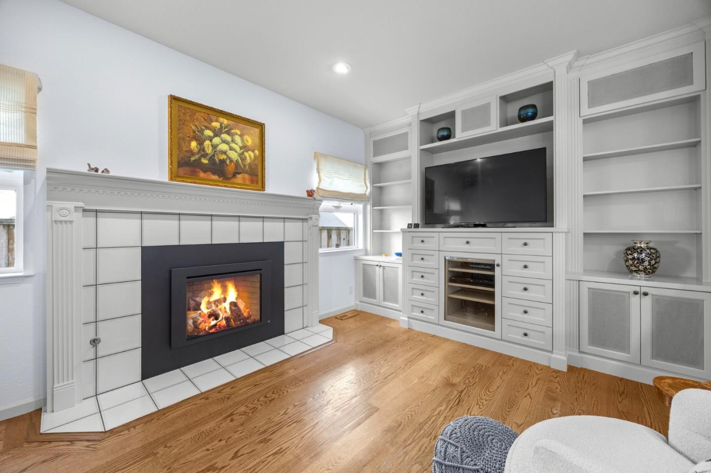 Detail Gallery Image 6 of 20 For 170 Miramontes Ave, Half Moon Bay,  CA 94019 - 4 Beds | 3/1 Baths