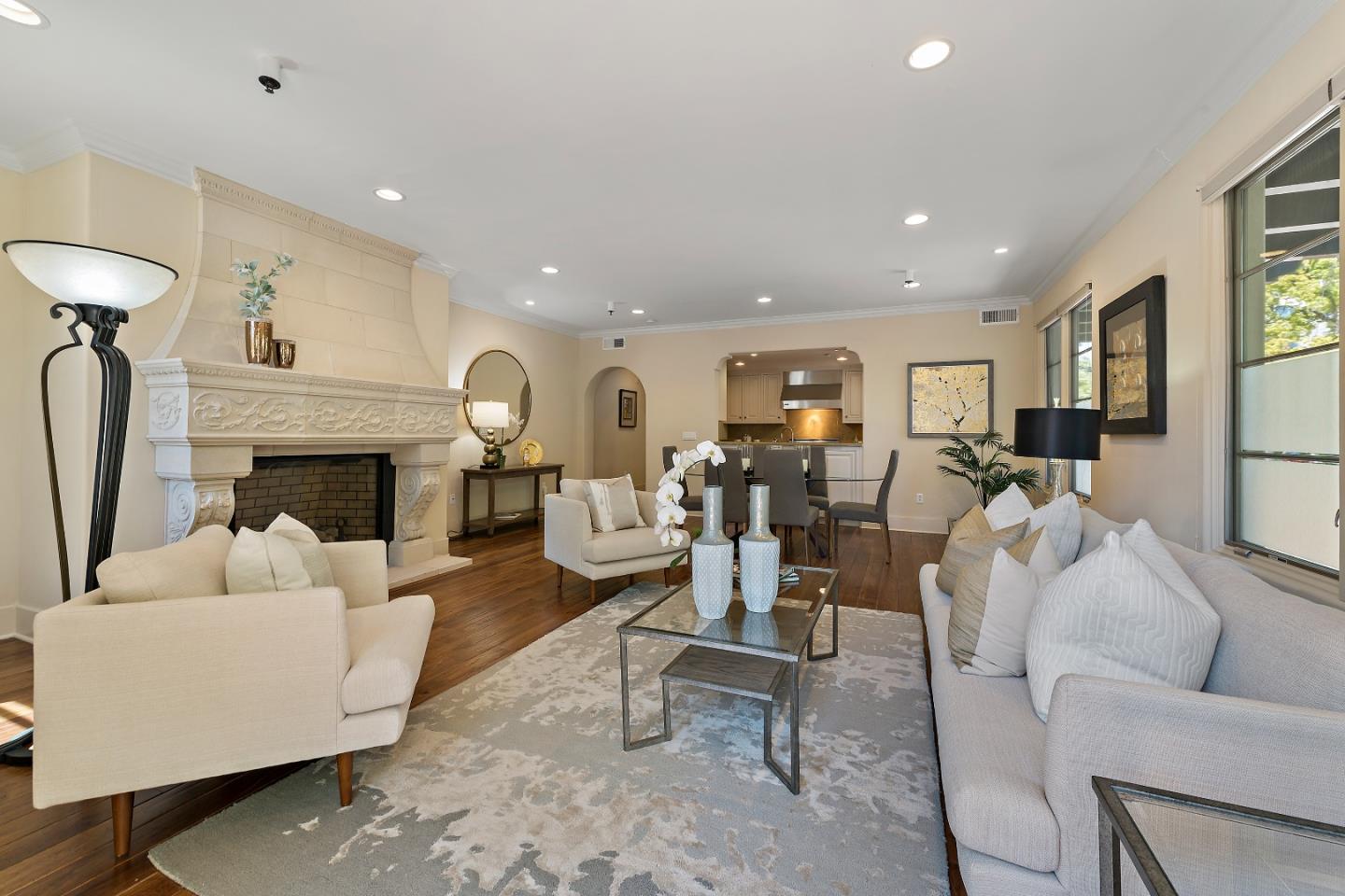 Detail Gallery Image 6 of 27 For 117 W 3rd Ave, San Mateo,  CA 94402 - 2 Beds | 2/1 Baths