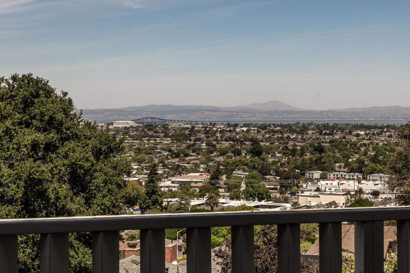 Detail Gallery Image 13 of 27 For 4301 Camden Ave, San Mateo,  CA 94403 - 3 Beds | 2 Baths