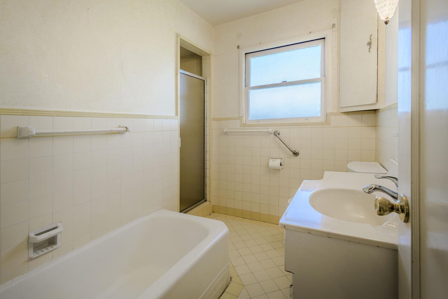 Detail Gallery Image 17 of 27 For 4301 Camden Ave, San Mateo,  CA 94403 - 3 Beds | 2 Baths