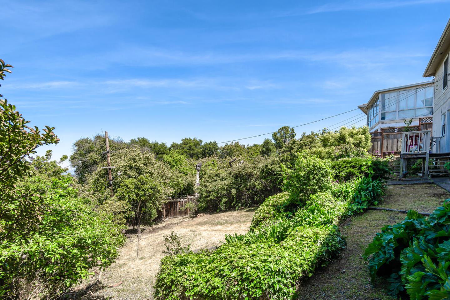 Detail Gallery Image 23 of 27 For 4301 Camden Ave, San Mateo,  CA 94403 - 3 Beds | 2 Baths