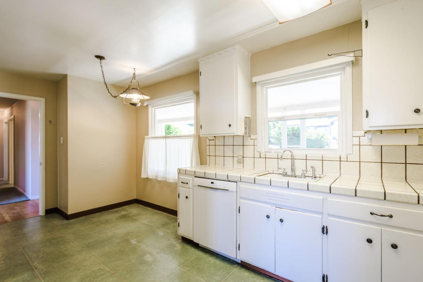 Detail Gallery Image 7 of 27 For 4301 Camden Ave, San Mateo,  CA 94403 - 3 Beds | 2 Baths
