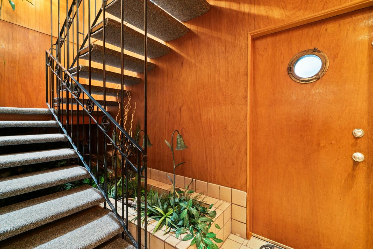 Detail Gallery Image 32 of 49 For 331 Beach Dr, Aptos,  CA 95003 - 5 Beds | 3 Baths