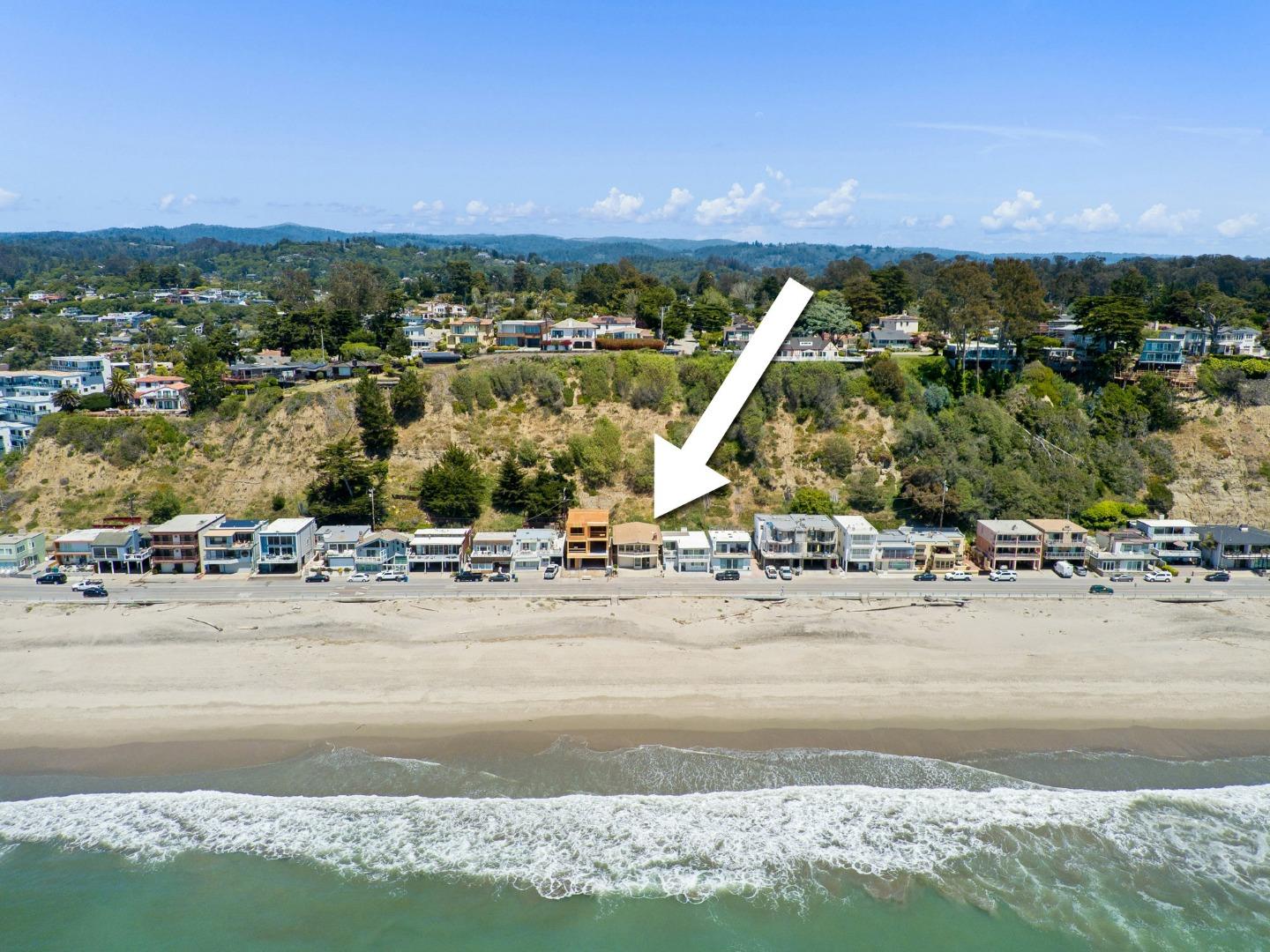 Detail Gallery Image 49 of 49 For 331 Beach Dr, Aptos,  CA 95003 - 5 Beds | 3 Baths