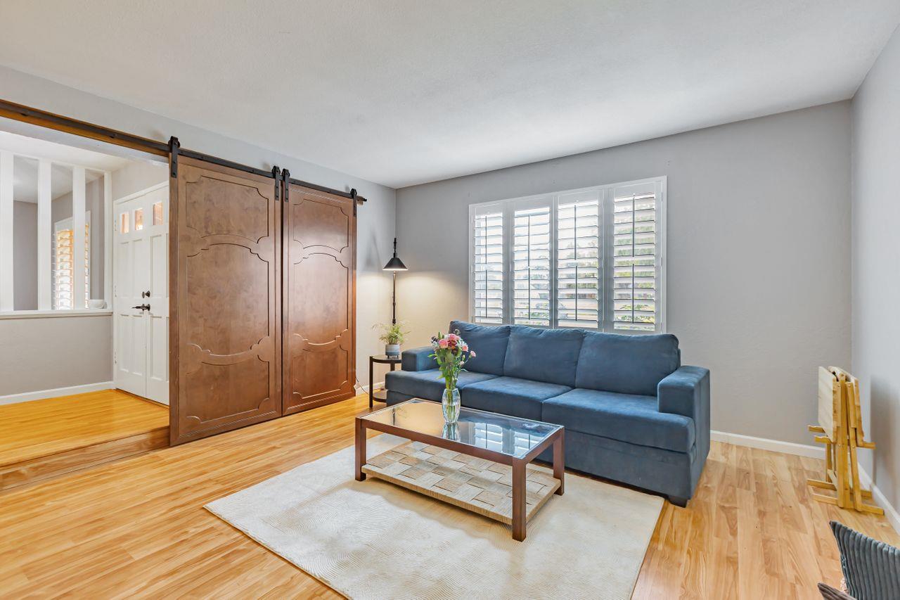 Detail Gallery Image 11 of 54 For 758 Pearlwood Way, San Jose,  CA 95123 - 4 Beds | 2 Baths