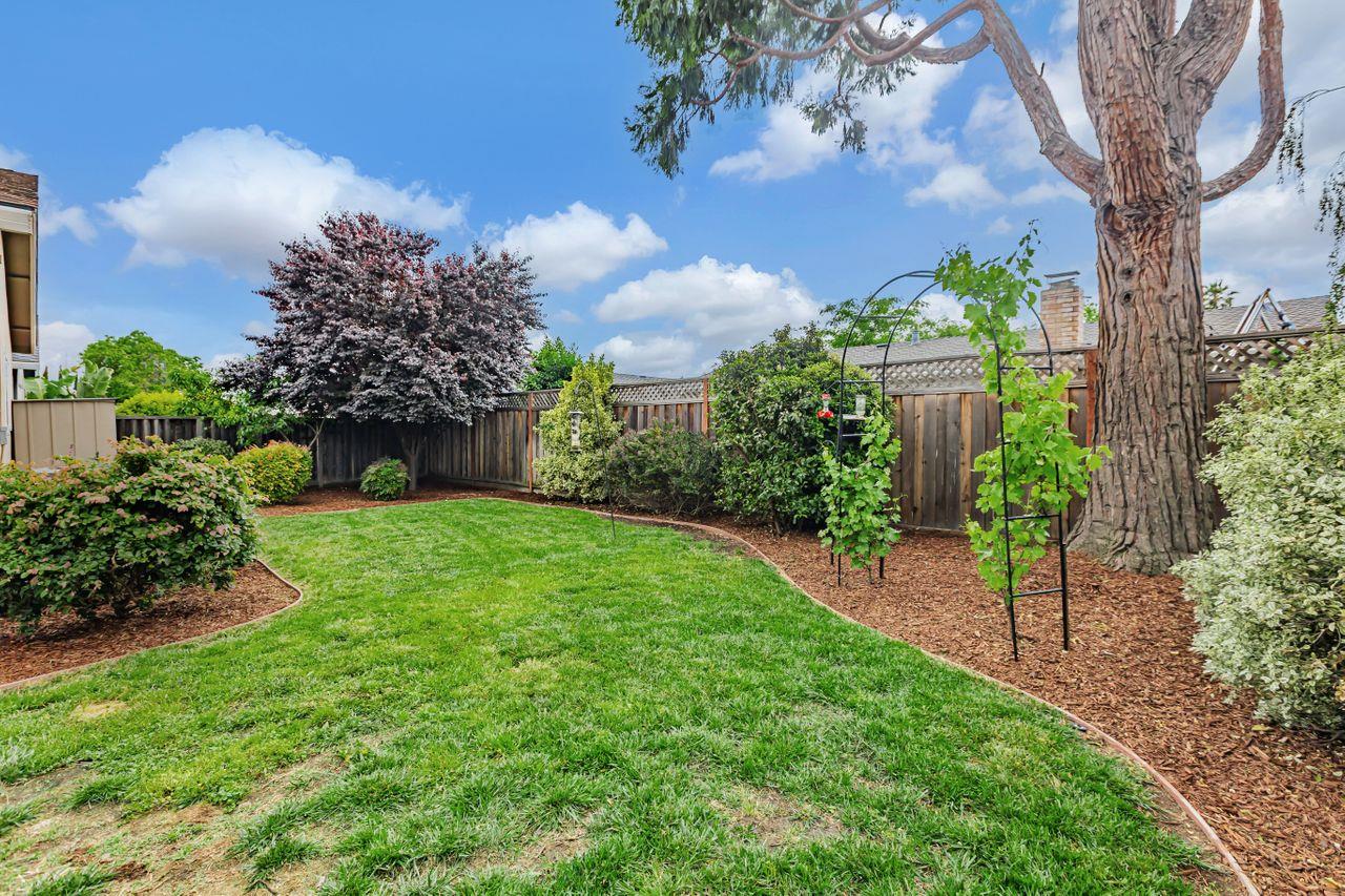 Detail Gallery Image 50 of 54 For 758 Pearlwood Way, San Jose,  CA 95123 - 4 Beds | 2 Baths