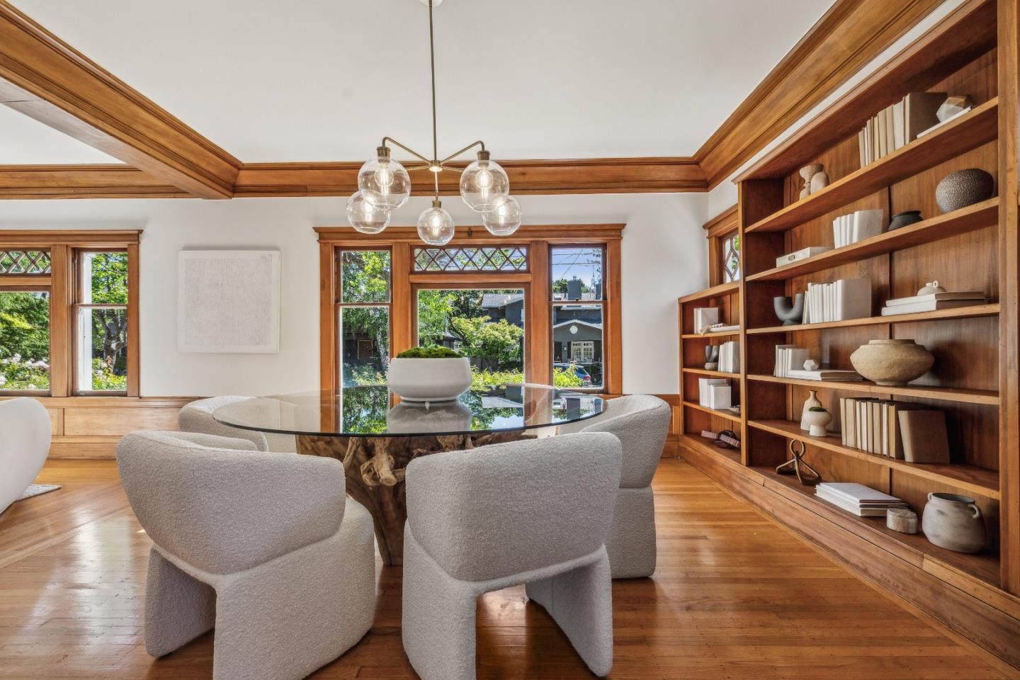 Detail Gallery Image 10 of 32 For 310 Chapin Ln, Burlingame,  CA 94010 - 3 Beds | 2/1 Baths