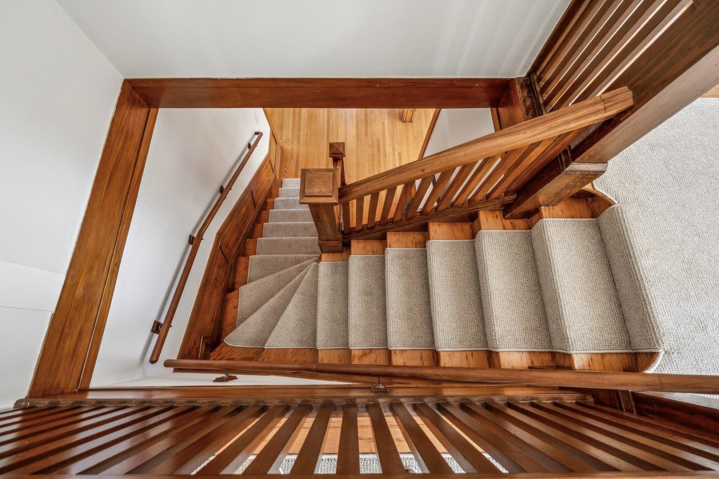 Detail Gallery Image 17 of 32 For 310 Chapin Ln, Burlingame,  CA 94010 - 3 Beds | 2/1 Baths
