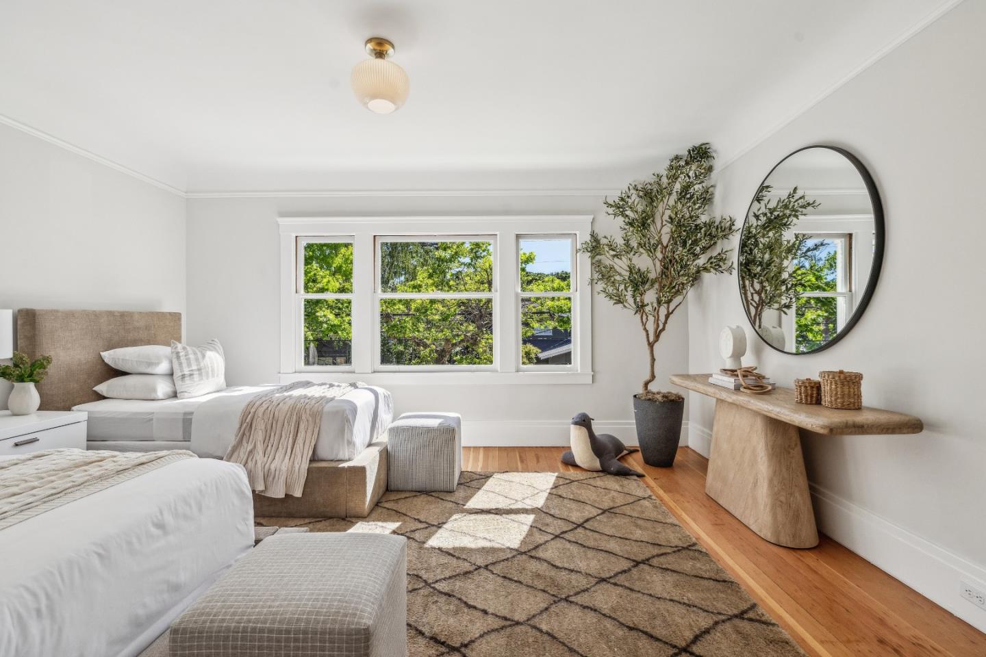Detail Gallery Image 21 of 32 For 310 Chapin Ln, Burlingame,  CA 94010 - 3 Beds | 2/1 Baths
