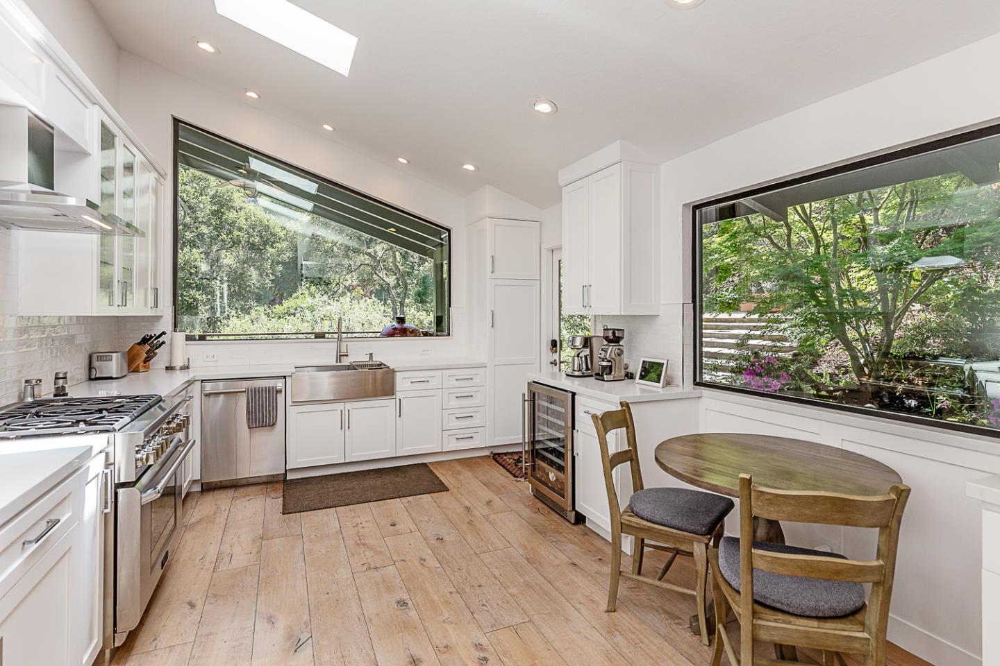 Detail Gallery Image 10 of 37 For 300 Cervantes Rd, Portola Valley,  CA 94028 - 3 Beds | 2/1 Baths