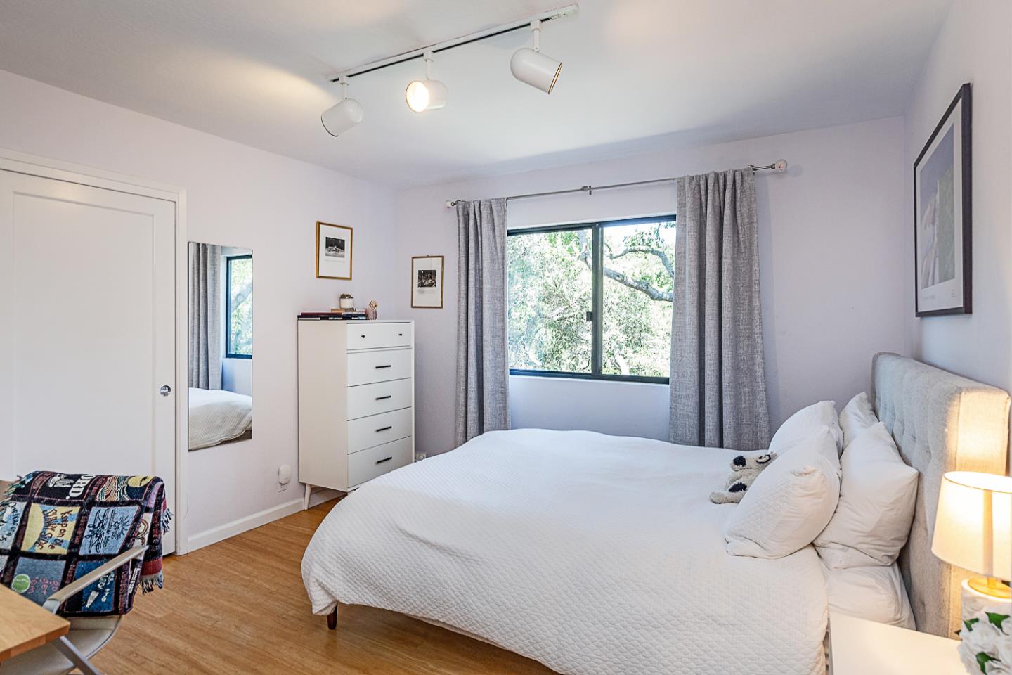 Detail Gallery Image 22 of 37 For 300 Cervantes Rd, Portola Valley,  CA 94028 - 3 Beds | 2/1 Baths